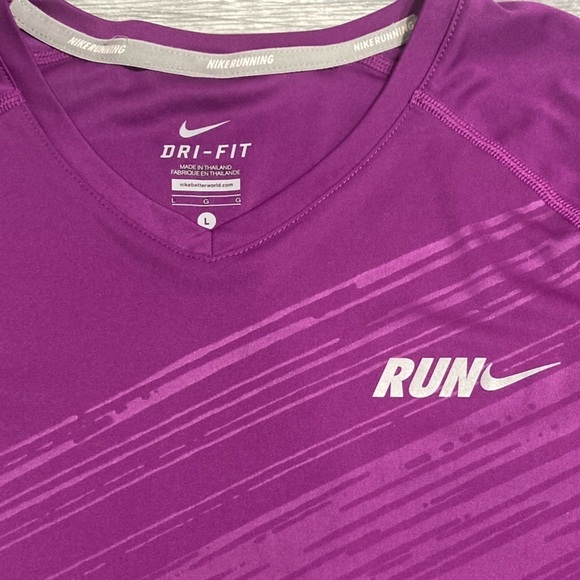 Nike Running Womens Dri-fit Long Sleeve Tech Shirt, Large - Picture 8 of 12